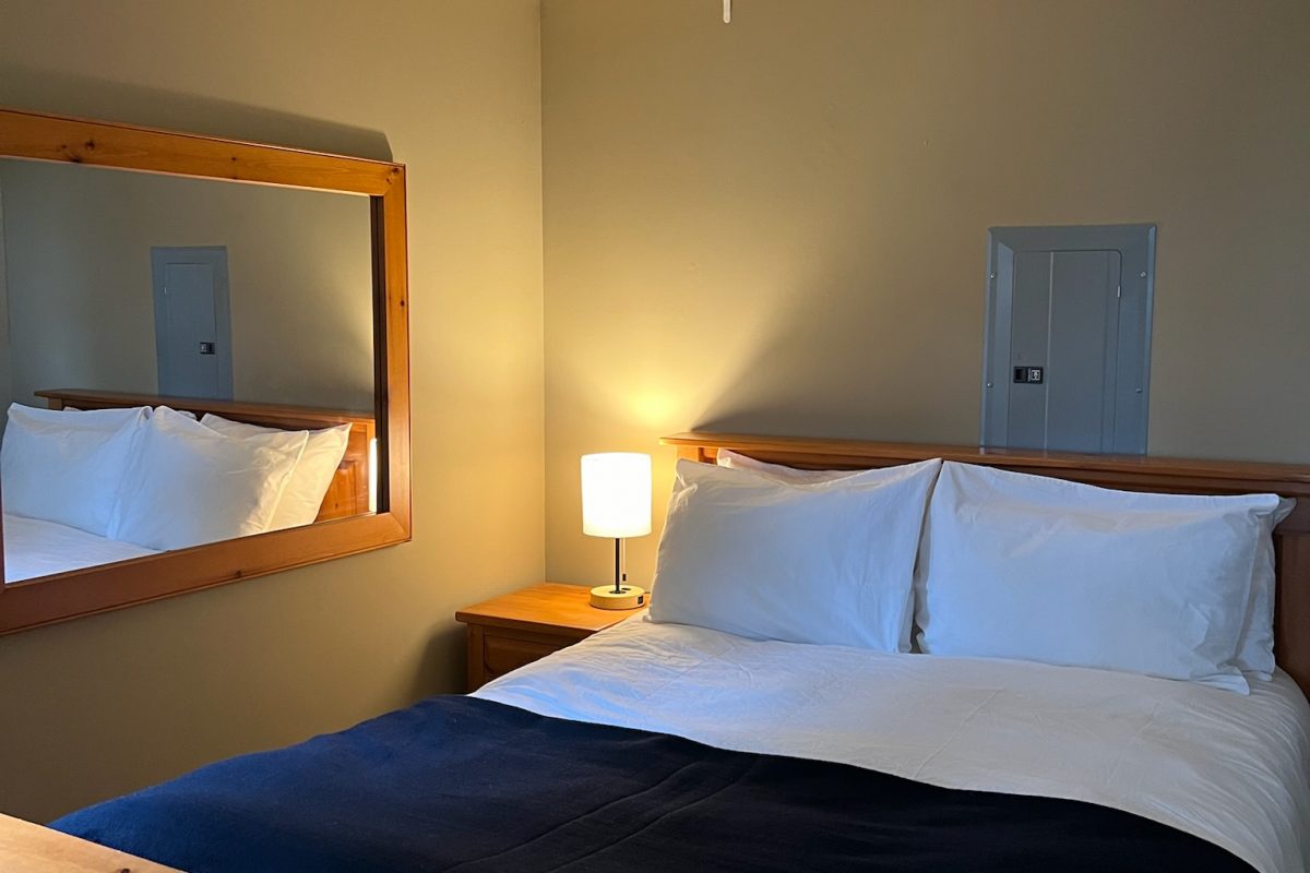 Cedar cabin queen bed