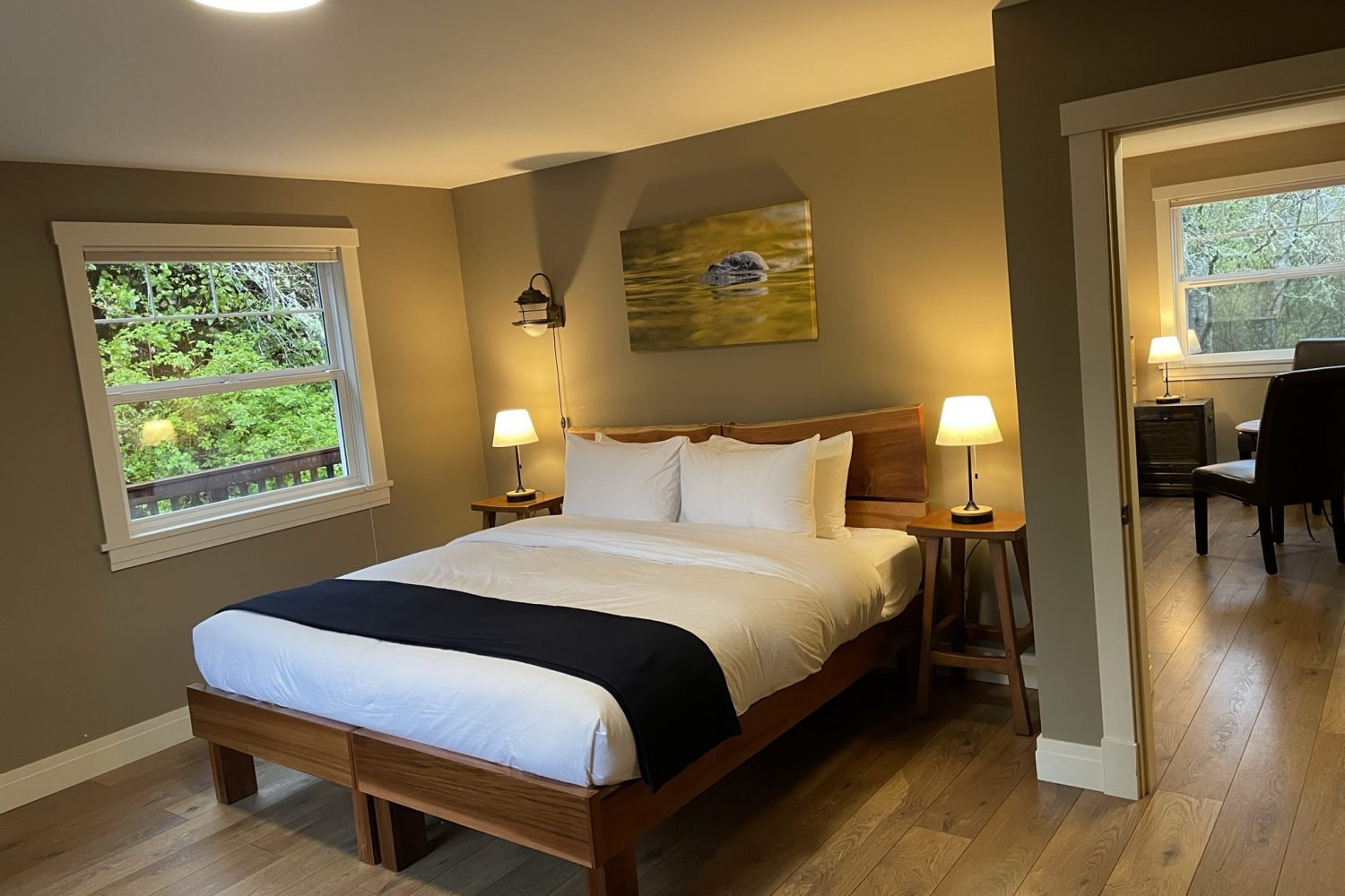 Room5: Front room with view to back