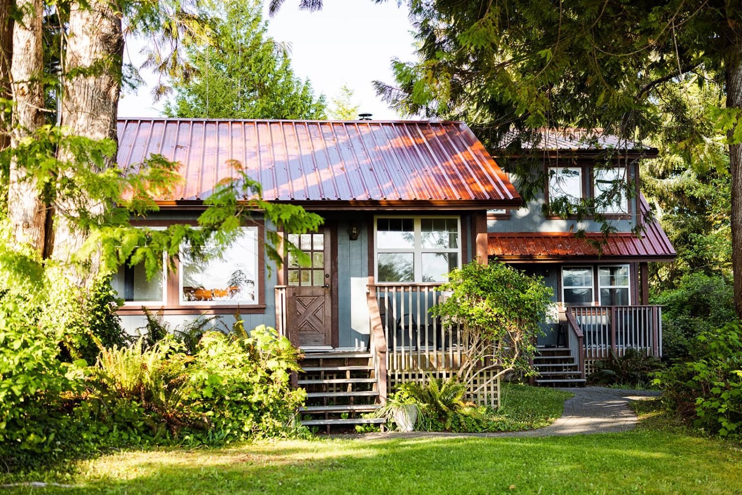 Cabins - Pacific Sounds Lodge, Bamfield BC